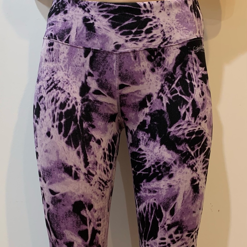 Calvin Klein Performance Quick Dry Yoga Pants Mid Rise.